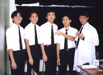 photo-editors001.jpg (25237 bytes)